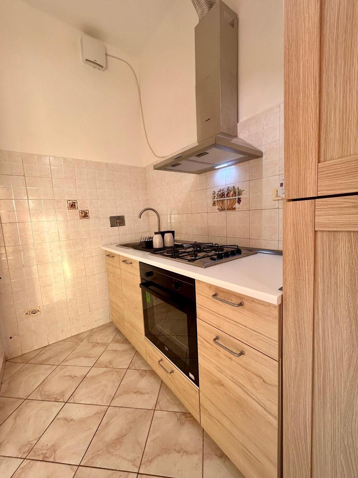 Sunny Apartment 马里纳迪马萨 外观 照片